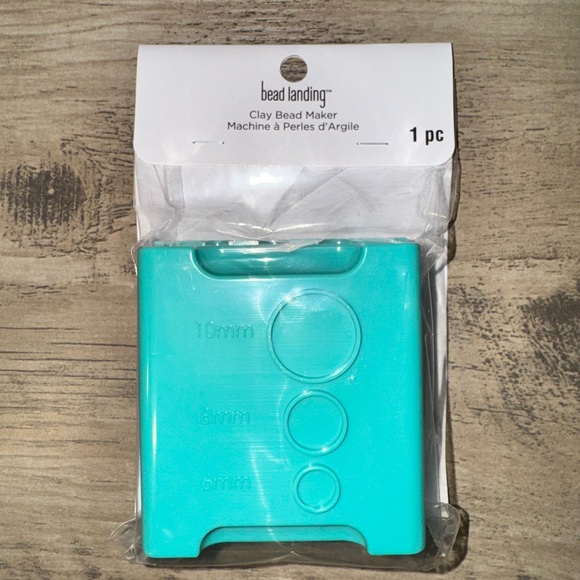 Bead Landing Polymer Clay and Bead Making Set - Picture 5 of 5